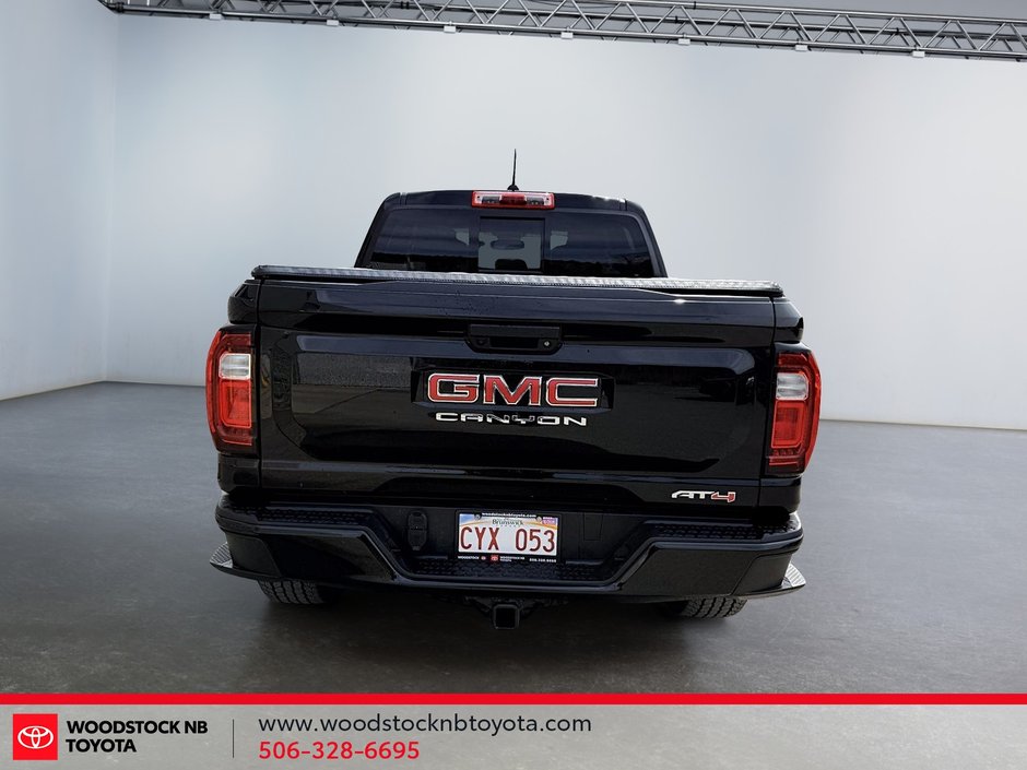 2024 GMC Canyon AT4-9