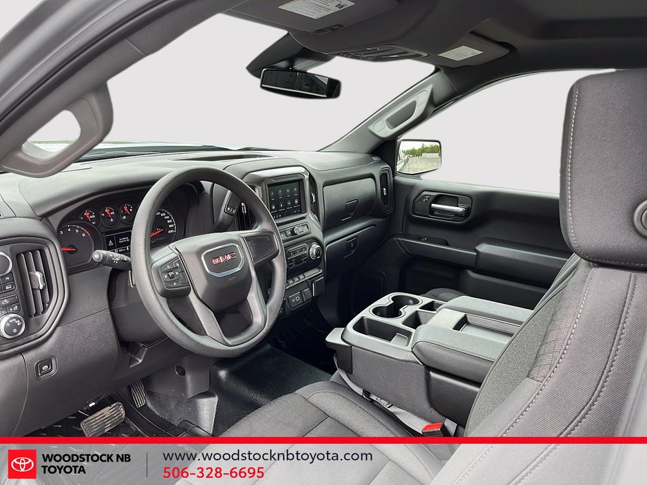 GMC Sierra 1500 Pro 2025-12