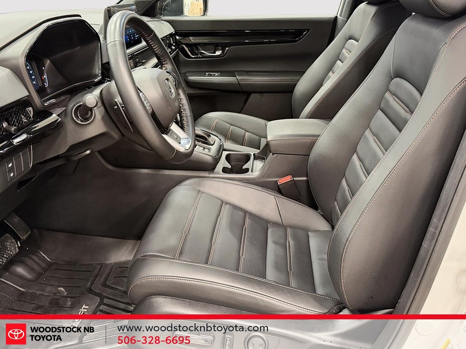 Honda CR-V Hybrid Touring 2026-11