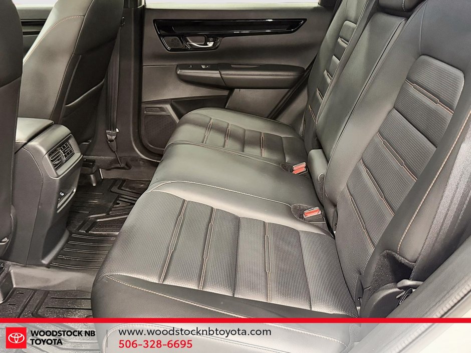 Honda CR-V Hybrid Touring 2026-16