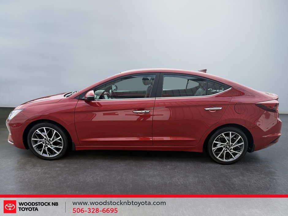 2019 Hyundai Elantra Luxury-6