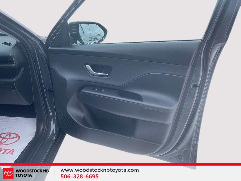 2025 Hyundai Kona Preferred-19