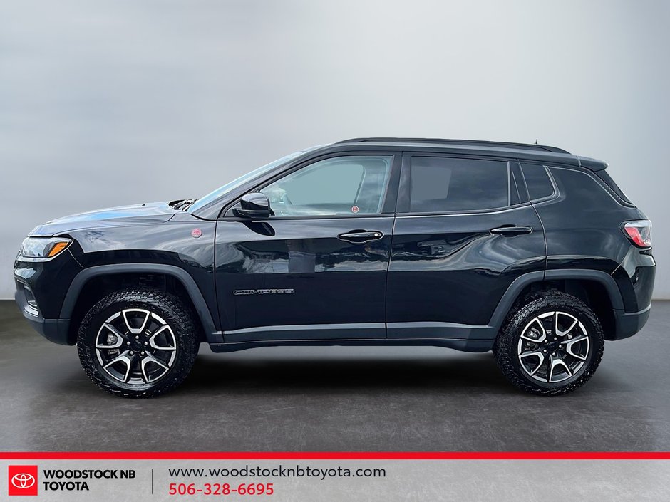 2024 Jeep Compass Trailhawk-7