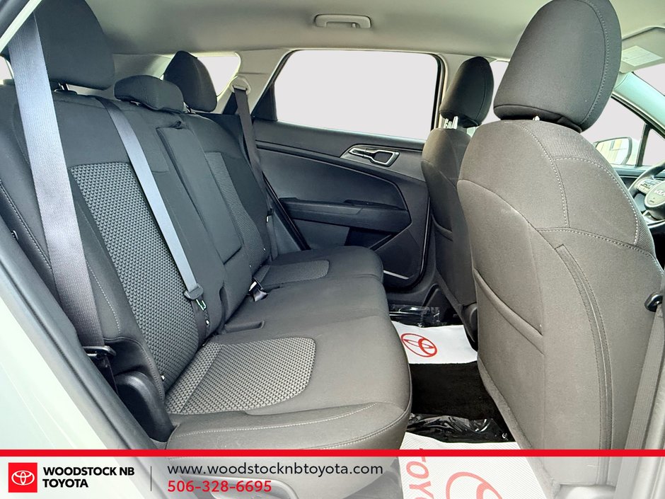 2024 Kia Sportage LX-11