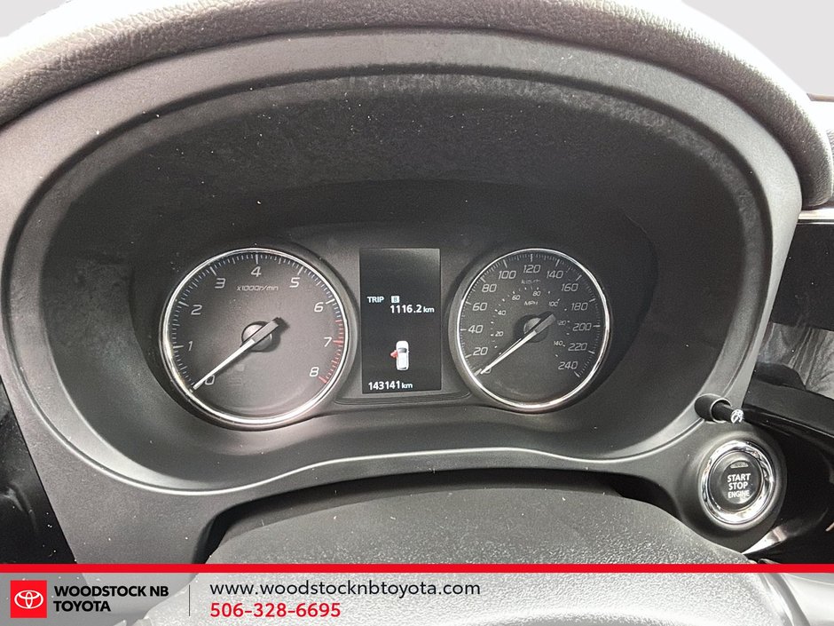 Mitsubishi Outlander ES 2020-13