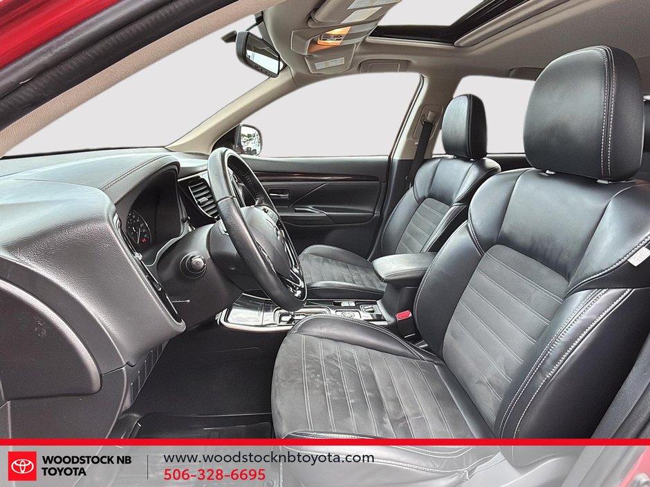 Mitsubishi Outlander ES 2020-9