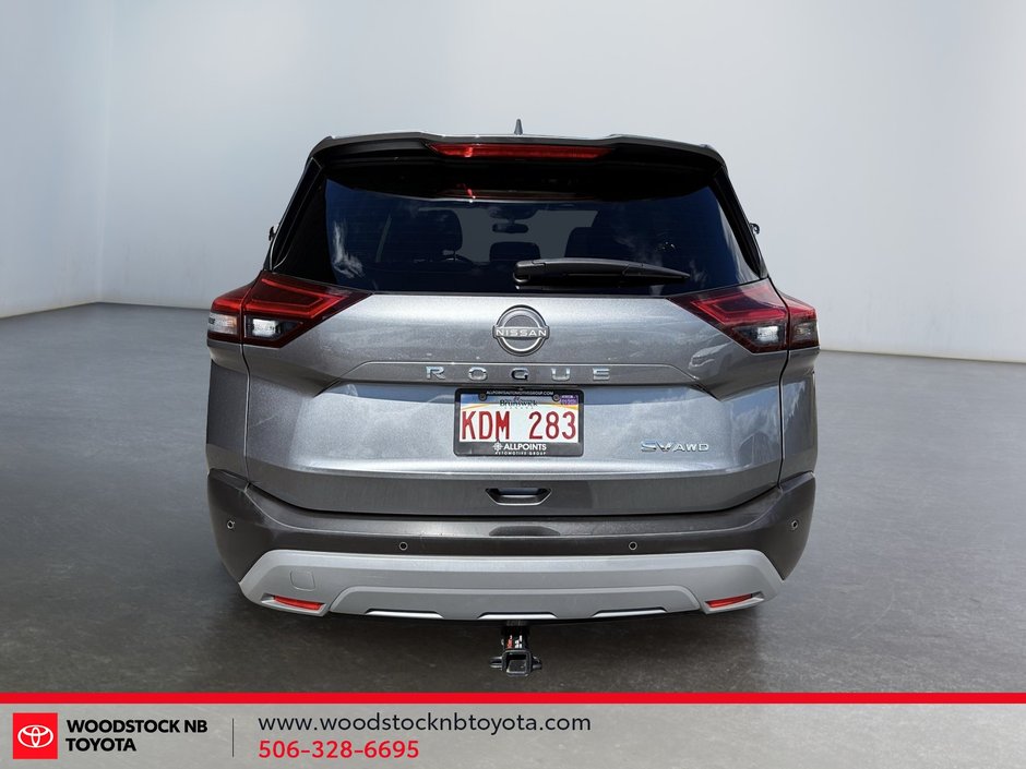 2023 Nissan Rogue SV Moonroof-5