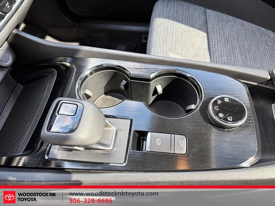 2023 Nissan Rogue SV Moonroof-16