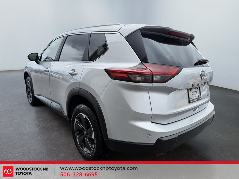 2025 Nissan Rogue-4