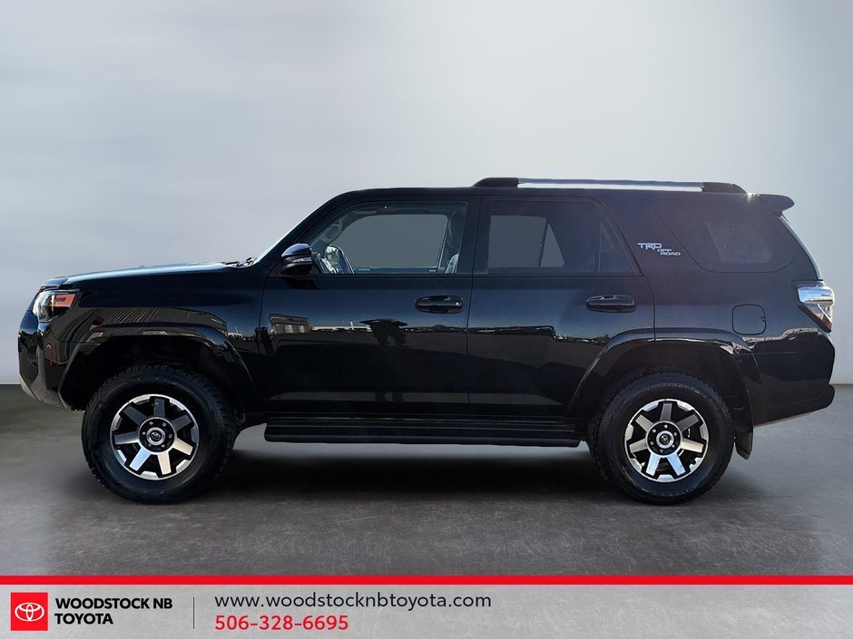 Toyota 4Runner TRD Off Road 2018-1