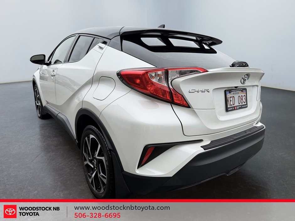 2021 Toyota C-HR XLE-3