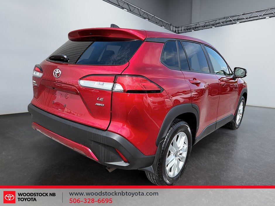 2025 Toyota Corolla Cross LE-5
