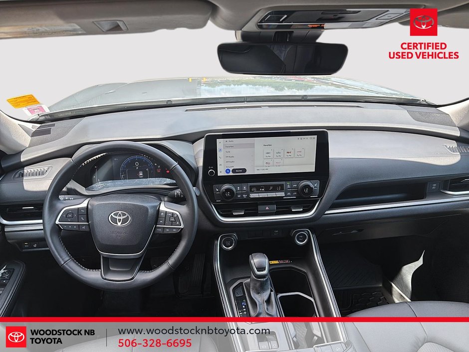 Toyota Grand Highlander XLE 2025-22