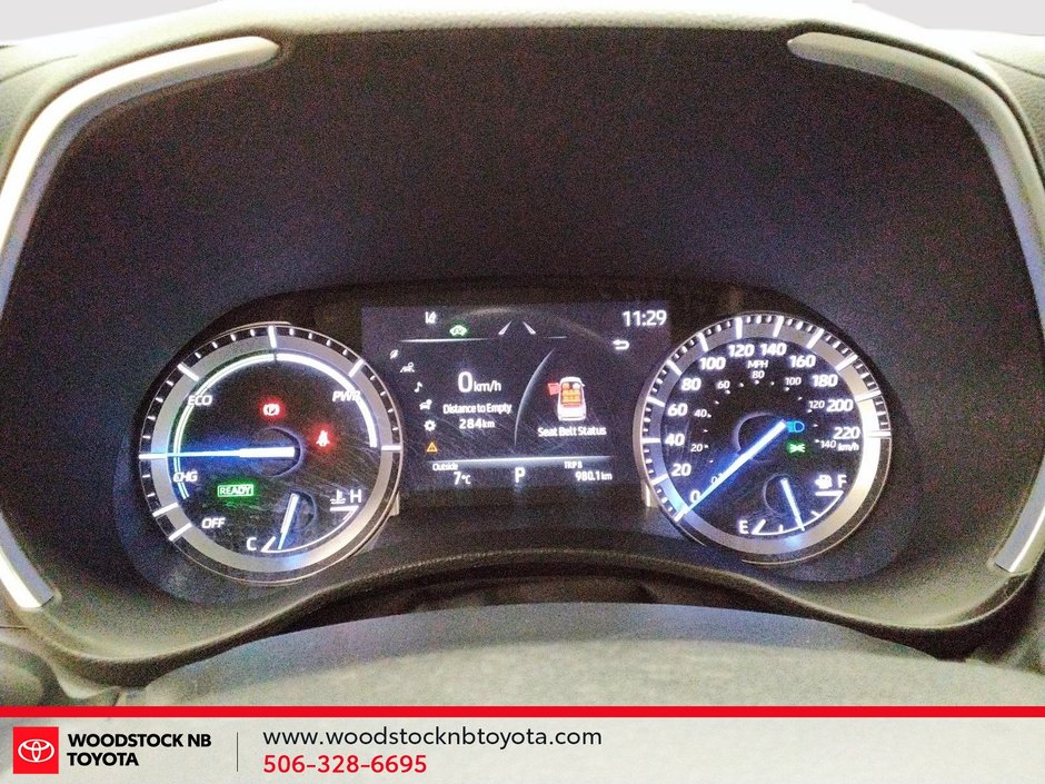Toyota Highlander Hybrid XLE 2022-16