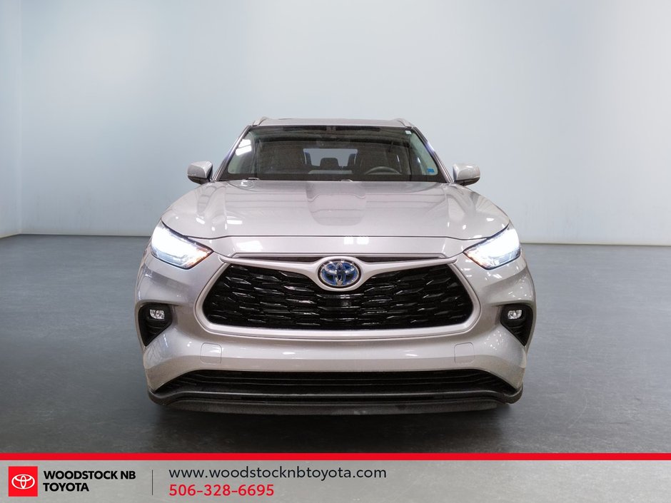 Toyota Highlander Hybrid XLE 2022-2