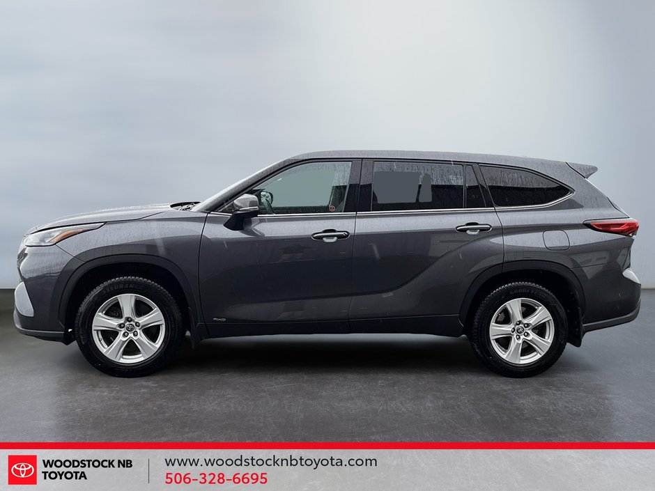 Toyota Highlander Hybrid LE 2022-2