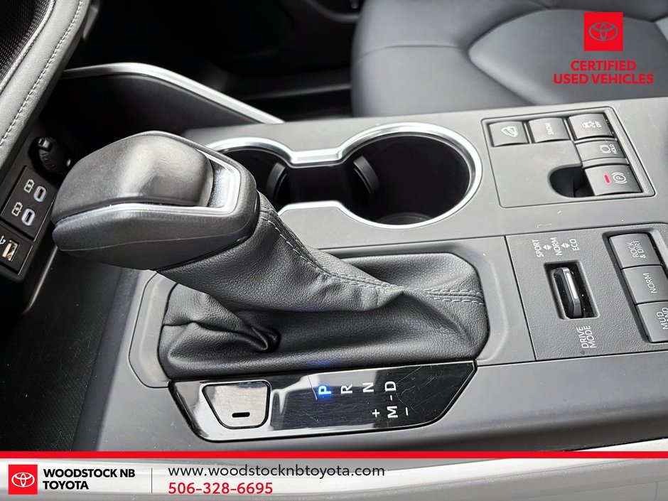 Toyota Highlander XLE 2025-12