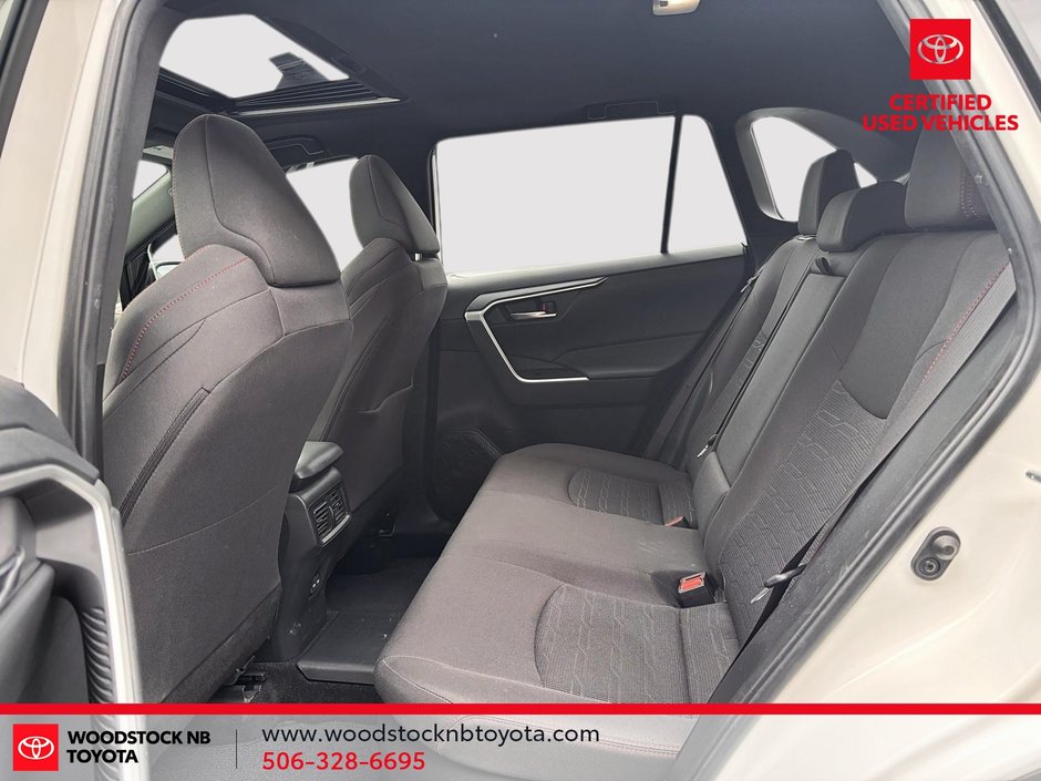 Toyota RAV4 Prime SE 2023-11