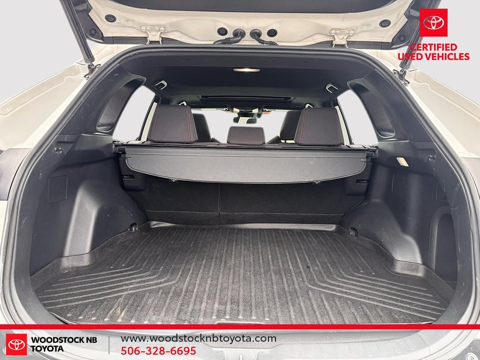Toyota RAV4 Prime SE 2023-15