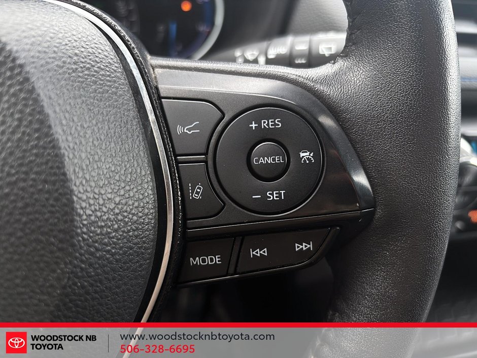 2021 Toyota RAV4 Hybrid XLE-20