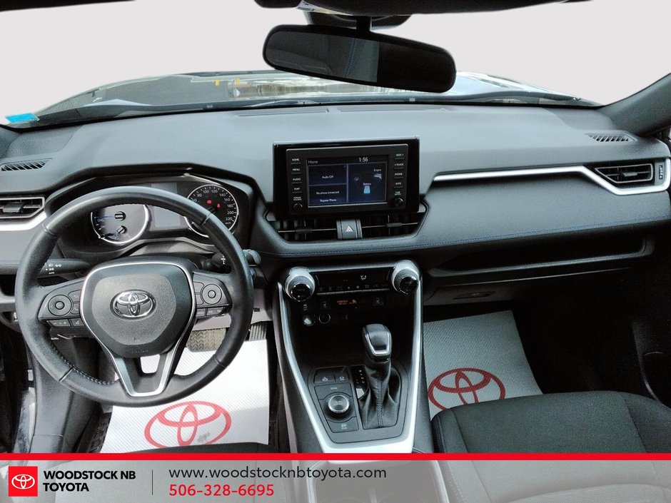 2022 Toyota RAV4 Hybrid SE-10