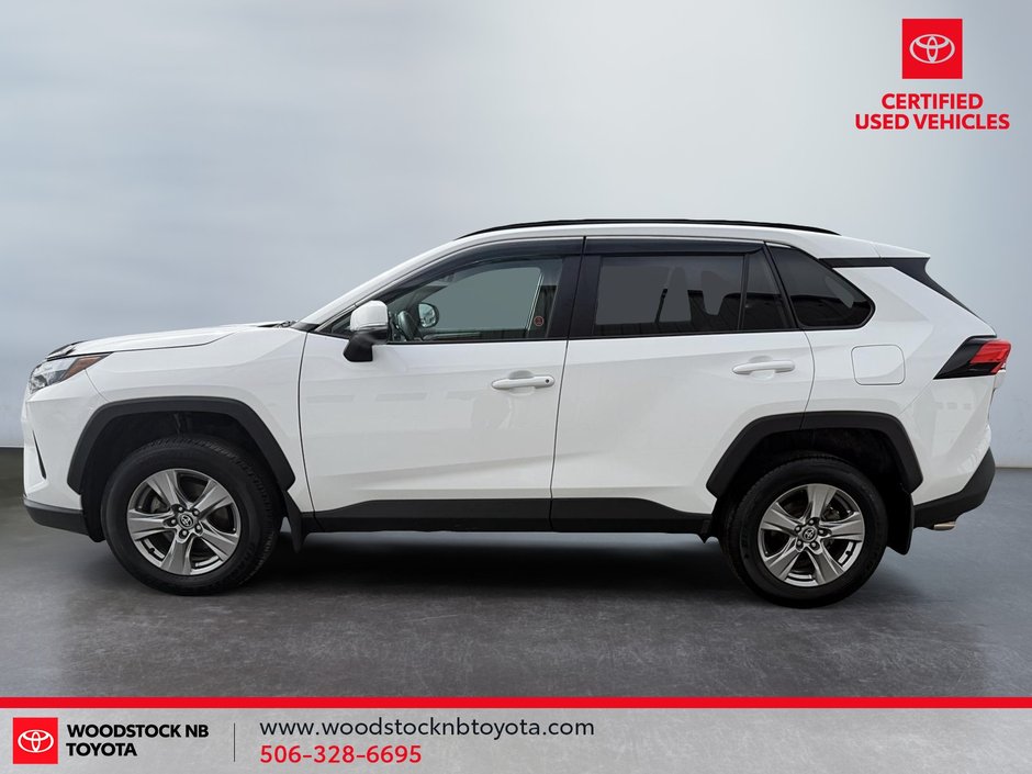 2023 Toyota RAV4 XLE-2