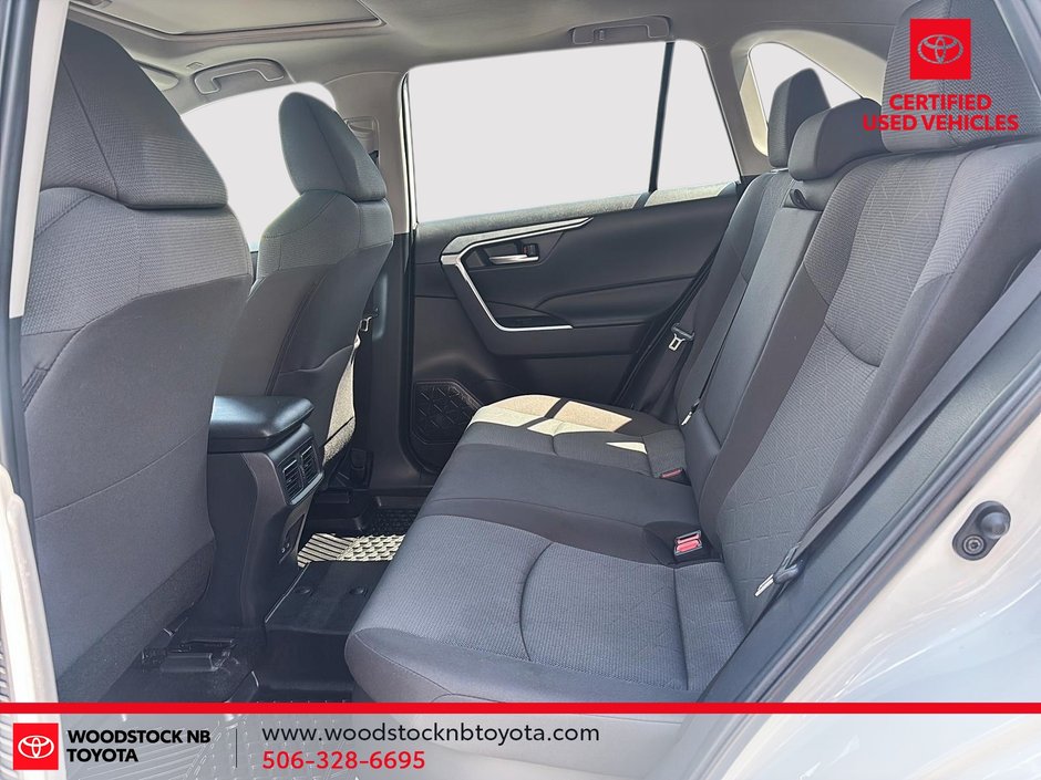 2024 Toyota RAV4 Hybrid XLE-10