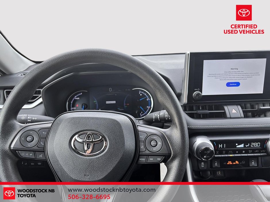 Toyota RAV4 Hybrid LE 2024-10