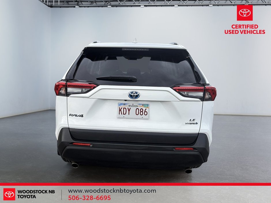 Toyota RAV4 Hybrid LE 2024-3