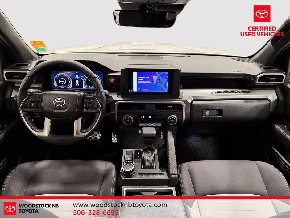 Toyota Tacoma DOUBLE CAB AT 2024-12