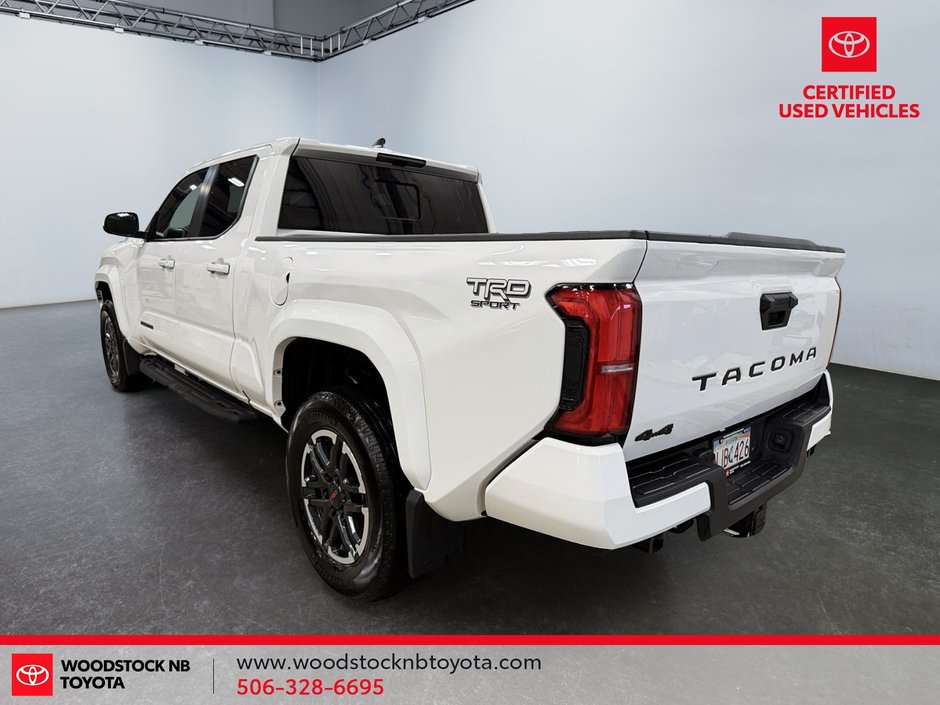 Toyota Tacoma DOUBLE CAB AT 2024-6