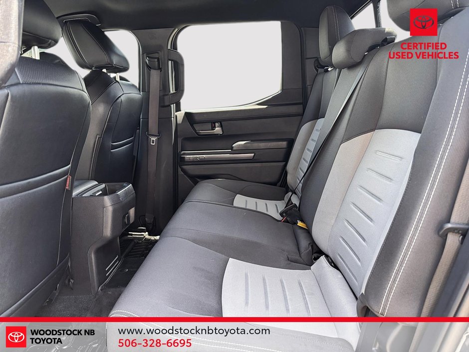 2024 Toyota Tacoma DOUBLE CAB AT-22