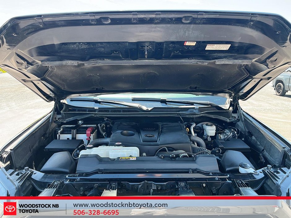 2022 Toyota Tundra DOUBLE CAB SR-9