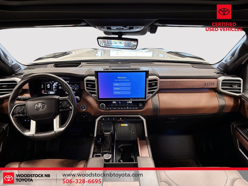 Toyota Tundra Platinum Hybrid 2022-10