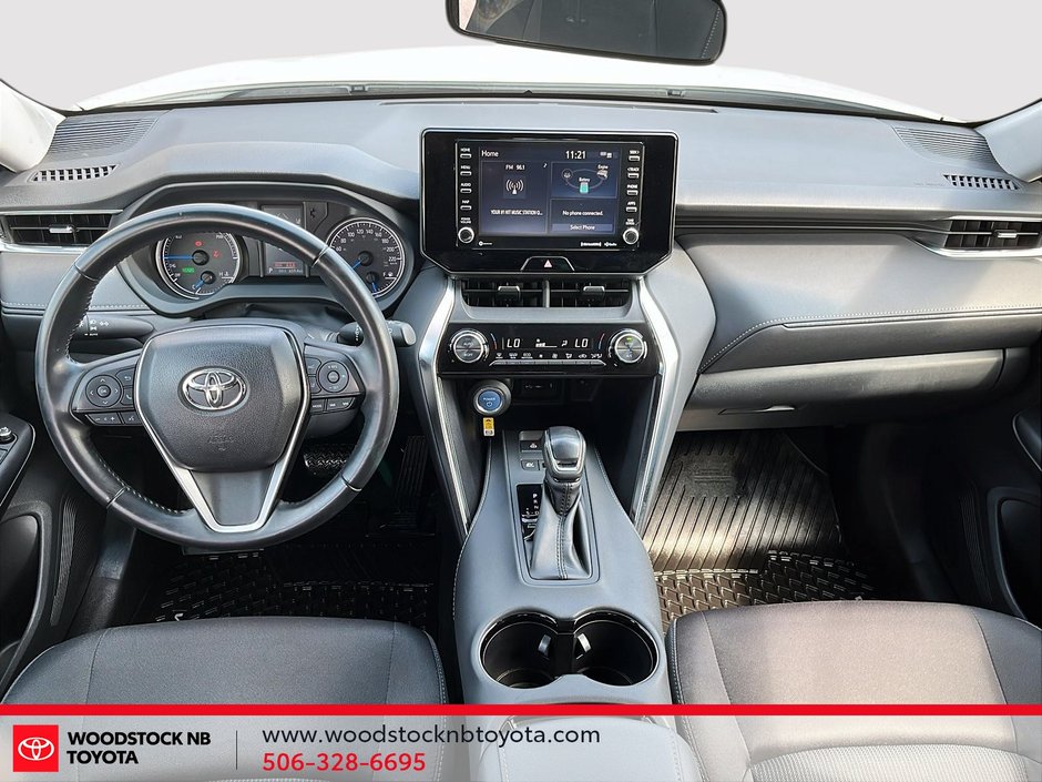 2021 Toyota Venza LE-13