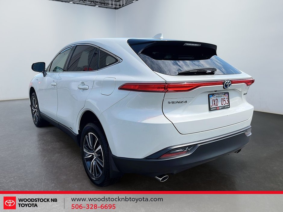 2021 Toyota Venza LE-4