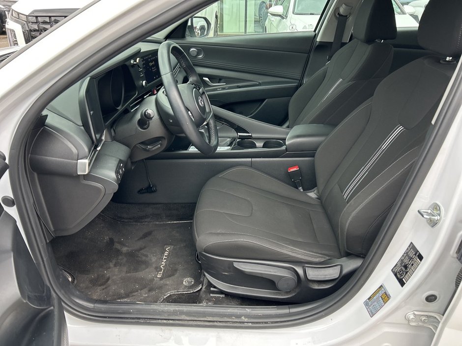 2021 Hyundai Elantra Hybrid Preferred-13