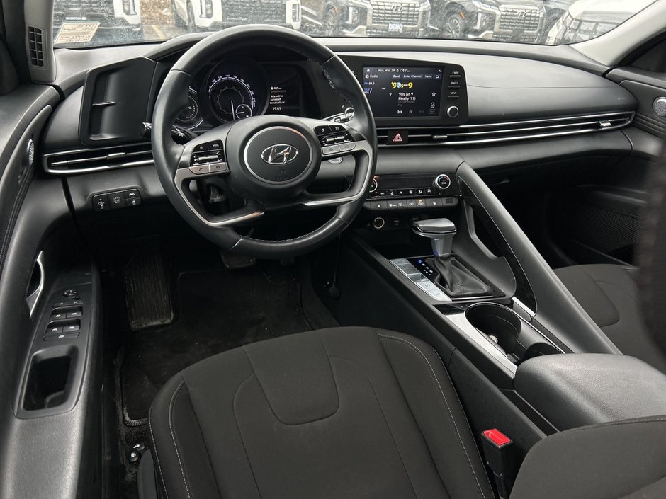 2021 Hyundai Elantra Hybrid Preferred-11