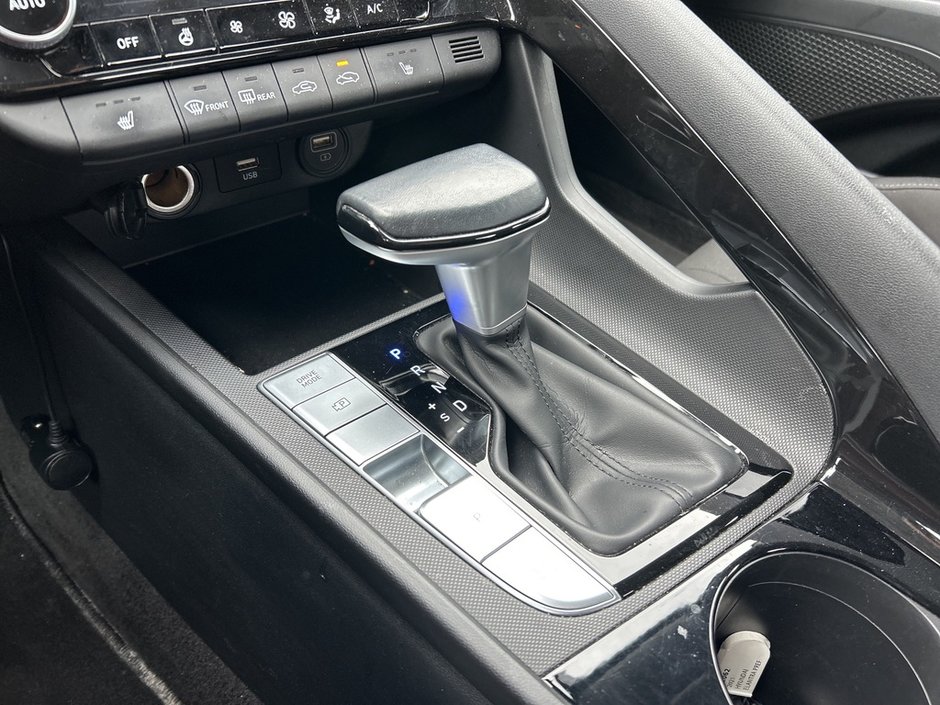2021 Hyundai Elantra Hybrid Preferred-19