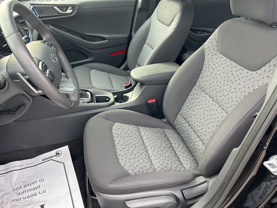 2019 Hyundai IONIQ HYBRID Preferred Hatchback-12