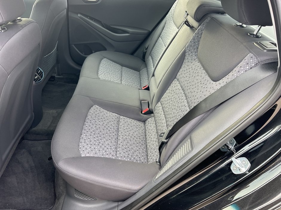 2019 Hyundai IONIQ HYBRID Preferred Hatchback-13