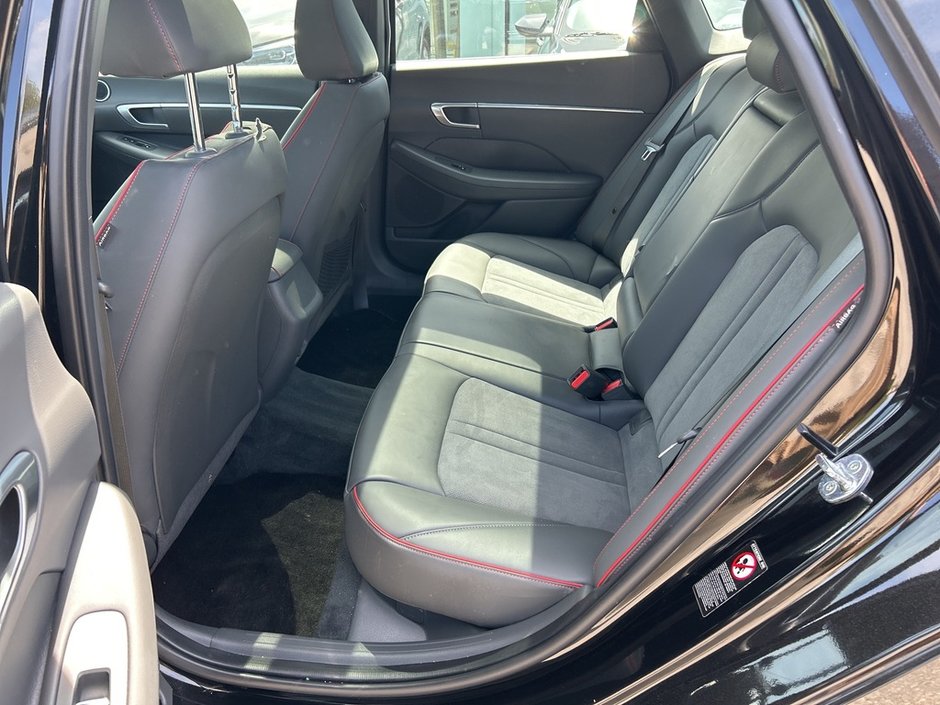 2022 Hyundai Sonata Sport-12
