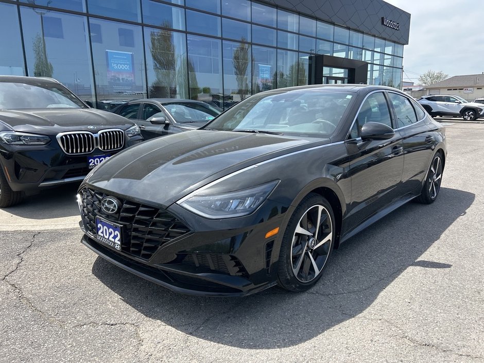 2022 Hyundai Sonata Sport-1