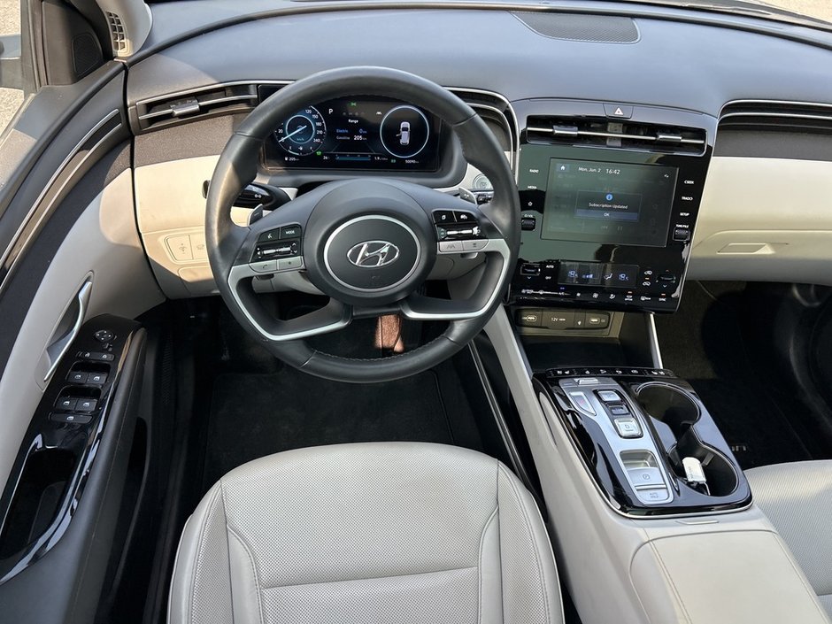 2022 Hyundai Tucson Plug-In Hybrid Luxury-12