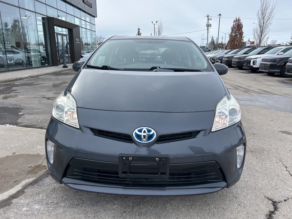 2015 Toyota Prius 5-door Liftback CVT-2