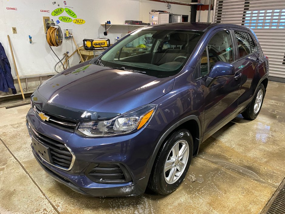 2019 Chevrolet Trax in Deer Lake, Newfoundland and Labrador - 1 - w320h240px
