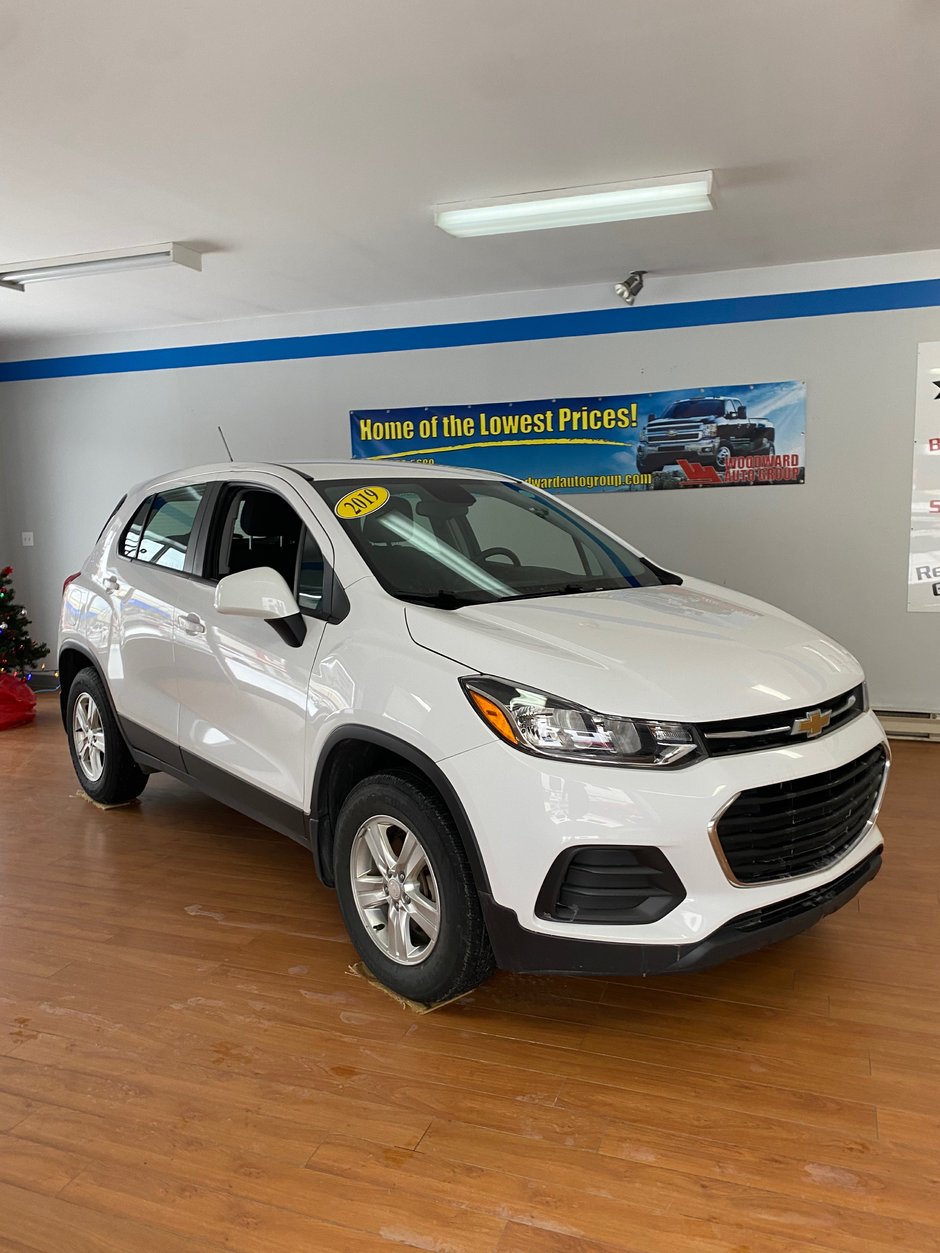 2019 Chevrolet Trax in Deer Lake, Newfoundland and Labrador - 1 - w320h240px