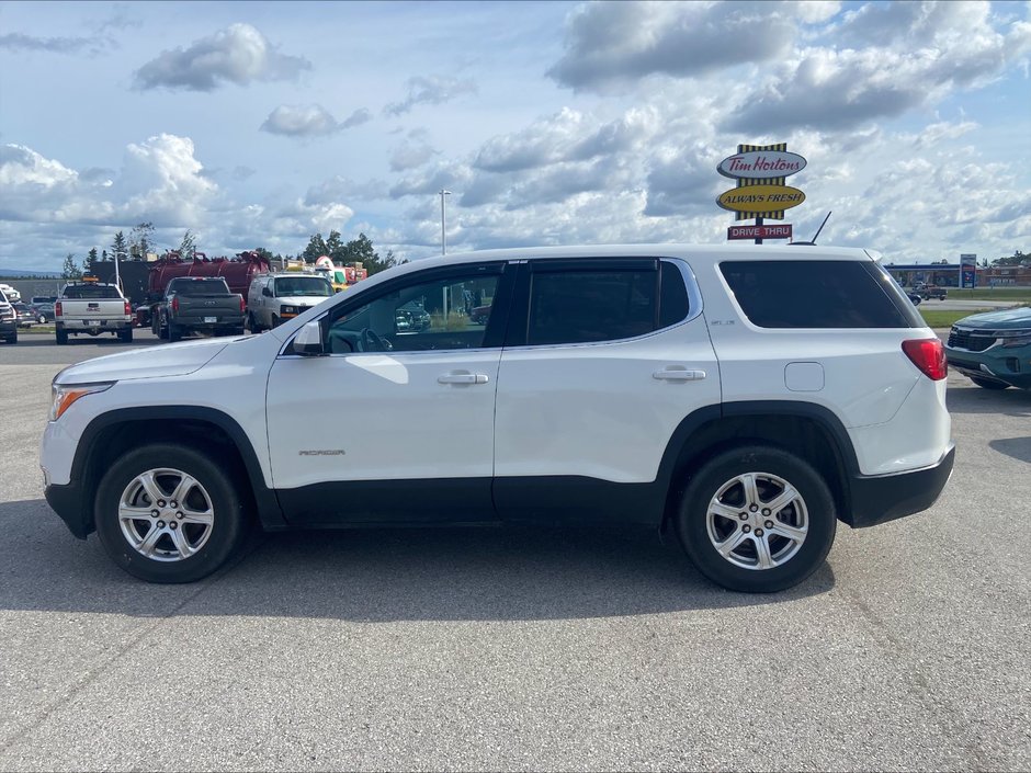 2017 GMC Acadia in Deer Lake, Newfoundland and Labrador - w940px