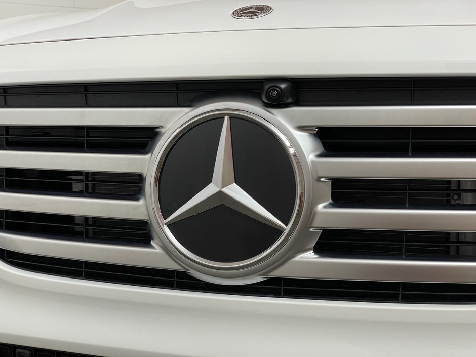 2025 Mercedes-Benz GLB 250 4MATIC