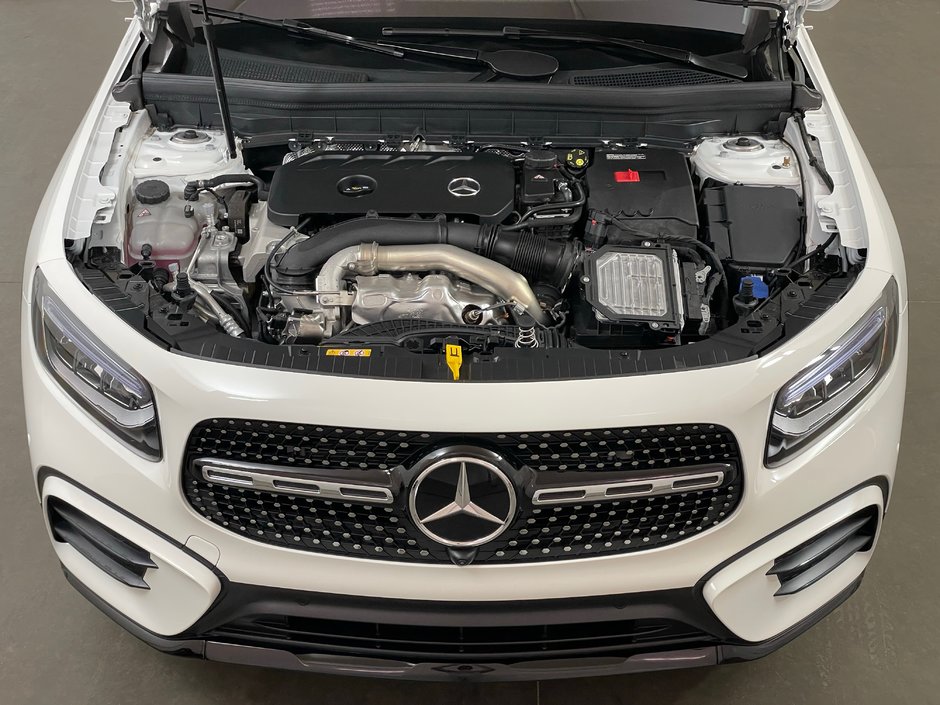 2025 Mercedes-Benz GLB 250 4MATIC